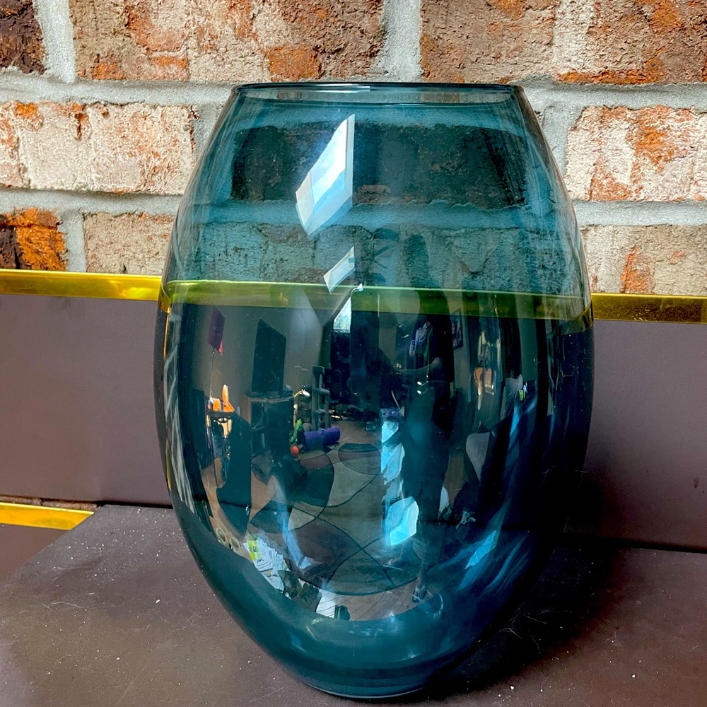 Sea blue accent vase
